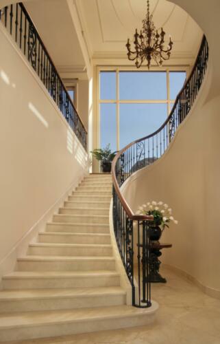04_Staircase